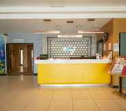 Lobby 3 Club Dolphin Hotel 