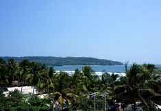 Nearby View and Attractions 6 Menara Laut Hotel