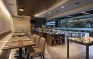 Restaurant 7 Grand Whiz Poins Simatupang Jakarta