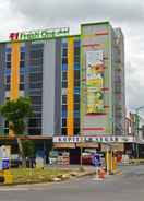 EXTERIOR_BUILDING Fresh One Hotel Batam Centre
