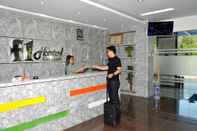 Lobi Fresh One Hotel Batam Centre