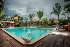 スイミングプール Ayutthaya Retreat