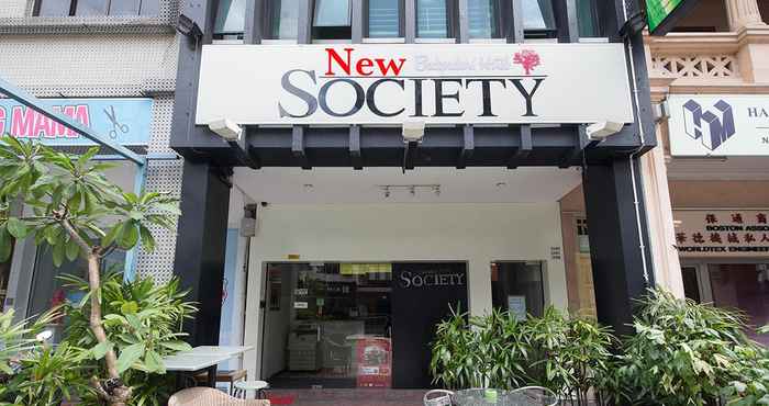 ภายนอกอาคาร New Society Backpackers Hostel