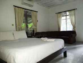 Kamar Tidur 4 Air Sanih Homestay