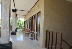 ภายนอกอาคาร 2 Mega Cahya Bungalow