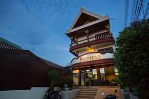 Paripas Express Patong, THB 572.14