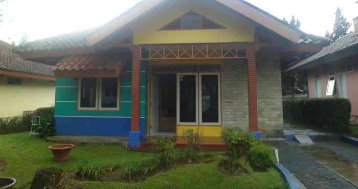 Exterior Villa Kota Bunga E 3 - 6