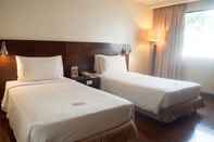 Kamar Tidur Pearl Garden Hotel