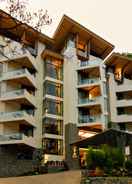 EXTERIOR_BUILDING Grand Sierra Pines Hotel