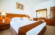 Kamar Tidur 5 The Priangan Hotel @ Yos Sudarso