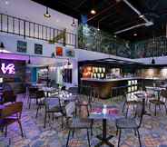 ร้านอาหาร 4 favehotel Kuta Kartika Plaza