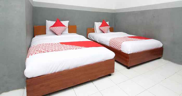 Kamar Tidur Super OYO 451 Divka Residence Syariah