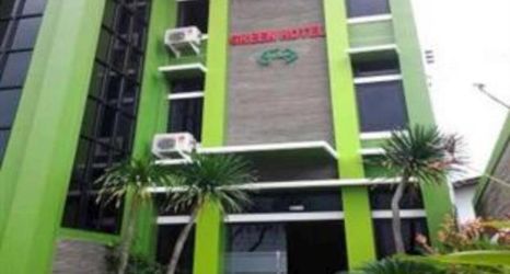 外観 2 Green Hotel Ciamis