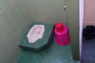 Toilet Kamar Hotel Marina Bontang