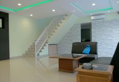 Lobi 3 Hotel Gembira