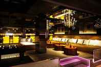Bar, Kafe dan Lounge Graceland Bangkok by Grace Hotel