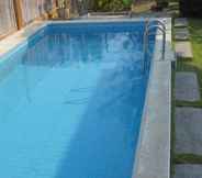 Swimming Pool 7 Baan Parinda (Pom Pom Home)