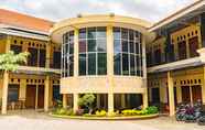 Exterior 2 Griya Inayah Syariah 