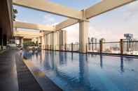 Swimming Pool Lancaster Bangkok