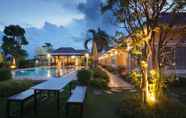 Kolam Renang 3 Medsai Resort