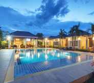 Kolam Renang 4 Medsai Resort