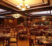 Nhà hàng 5 Fort Ilocandia Resort Hotel