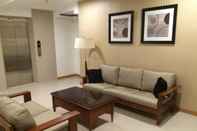 Common Space Stone House Pasay