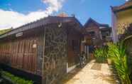 Luar Bangunan 4 Iwabana Homestay