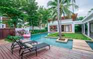 Hồ bơi 4 Pranaluxe Pool Villa