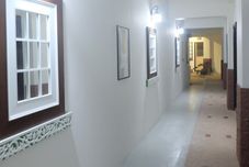 Common Space Aileen Hotel