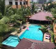 Swimming Pool 2 Cocco Resort