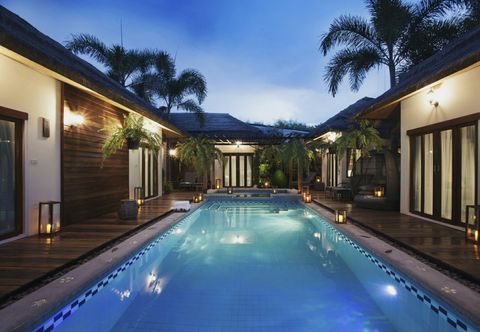 สระว่ายน้ำ 8 Villas Hua Hin