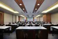 Functional Hall Cordela Hotel Senen