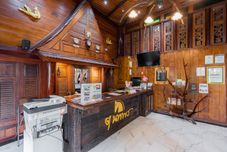 로비 True Siam Phayathai Hotel