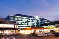 ภายนอกอาคาร Sutan Raja Hotel & Convention Centre Kotamobagu