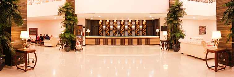 Lobby Sutan Raja Hotel & Convention Centre Kotamobagu