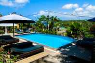 Swimming Pool Dmas Huts Lembongan 