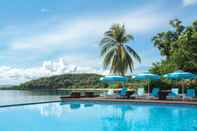 Swimming Pool Huma Island Resort and Spa