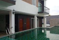 Swimming Pool 6 Ricco Residence Suvarnabhumi