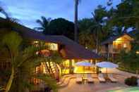 Kolam Renang El Galleon Beach Resort