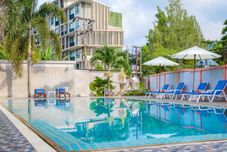 スイミングプール Chabana Resort