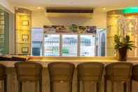 Bar, Kafe dan Lounge Chabana Kamala Hotel