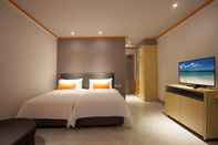 ห้องนอน Chabana Kamala Hotel