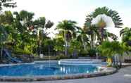 Swimming Pool 5 The Ritz Hotel at Garden Oases 