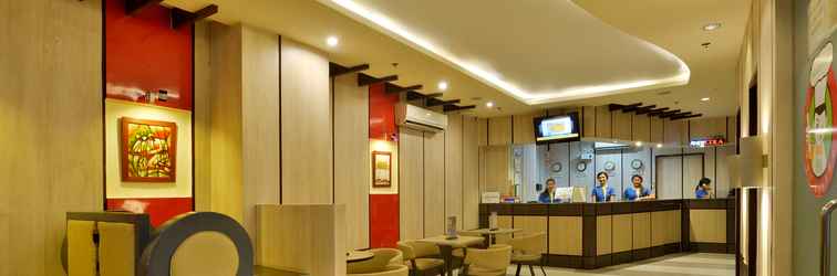 Lobi Hotel 99 Cubao