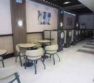 Bar, Cafe and Lounge 5 Hotel 99 Quiapo