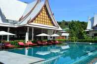 Swimming Pool Bhu Tarn Koh Chang Resort and Spa