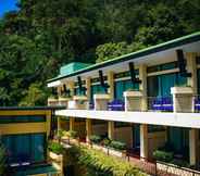 Exterior 3 CC's Hideaway Hotel