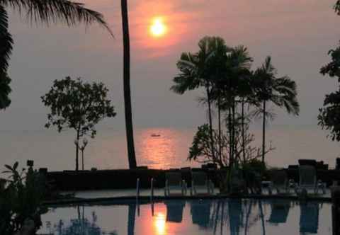 Kolam Renang Bhumiyama Beach Resort