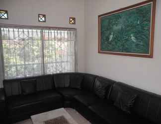 Lobi 2 Green Homestay Syariah Bandung